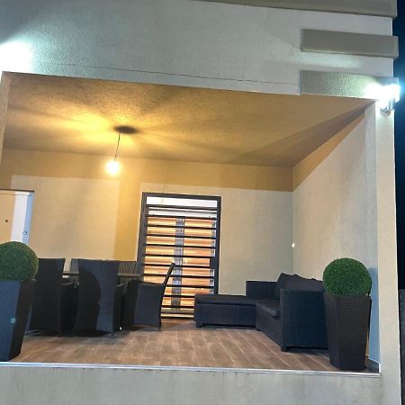 Villaversa Ülgün Dış mekan fotoğraf